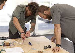 Car building workshop – build in team