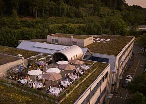 Gourmet grill workshop above the roofs of Bern