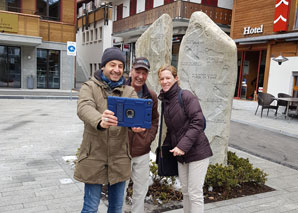 Cheese scavenger hunt in Adelboden with the tablet
