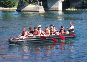 Tour dans la ville de Berne à bord d'un canoë sur l'Aare