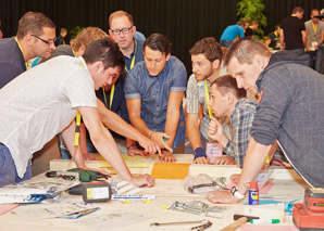 Car construction in a team - Car construction workshop