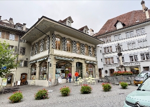 Temps mort de vache à l'atelier : histoires de Burgdorf, écouter, s'arrêter, peindre