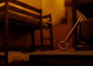 Escape rooms - find the exit