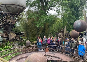Visite guidée du parc de sculptures de Bernhard Luginbühl