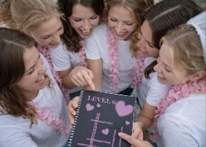 Enterrement de vie de jeune fille  - trouvez le futur marié