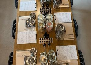 Duft-Workshop: Peeling und Parfüm selber herstellen