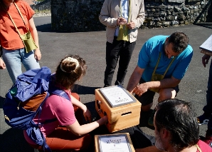 Randonnée viticole, dégustation et jeu de devinettes au bord du lac Léman