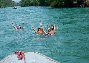 Dinghy trip on the Aare from Thun to Bern