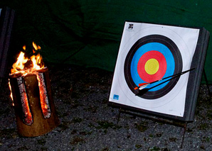 Finnish candlelight archery with food