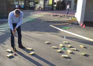 Mobiles Minigolf für drinnen oder draussen