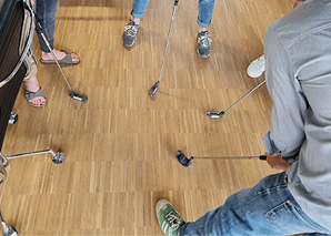 Tournoi de golf au bureau