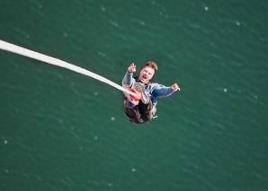 Bungee-Jumping am Stockhorn