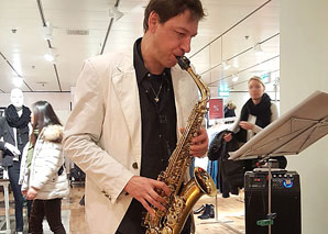 Dominik Zenhäusern, Saxophonist