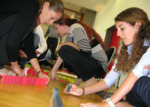 Domino workshop for team building or just for fun