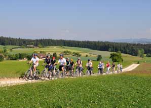 E-Biketour mit Plauschspielen und Grillplausch