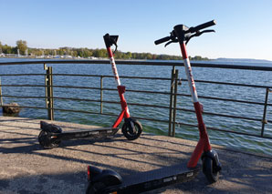Des scooters électriques dans les villes suisses
