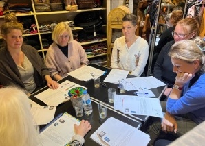 Workshop: Edelstein-Armband herstellen