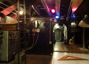 Escape Game: Submarine wreck and safe robbery