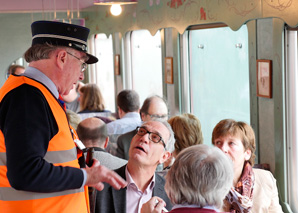 Eating on the train group excursion neuchâtel