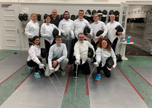 Team fencing – Cross the blade