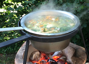 Cours de cuisine sur le feu - délicatesses de la cuisine sur le feu