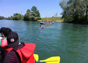 Promenade sur la Reuss en canot pneumatique ou canoë