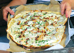 Food Truck with crêpes