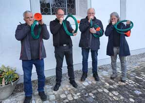 Garden hose alphorn games