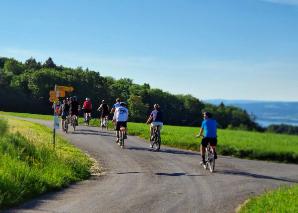 Tour guidé en E-Bike au bord du magnifique lac Inférieur