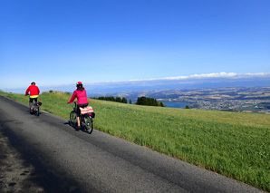 Geführte E-Bike-Tour im Val-de-Travers