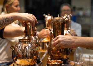 Gin Workshop – Distilling Gin