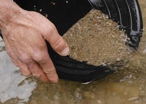 Panning for gold around the Napf