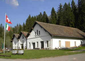 A gourmet parcours at the asphalt mines of Travers