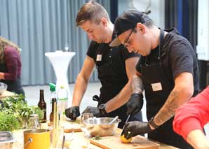 Gourmet grill workshop above the roofs of Bern