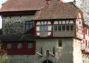 Horror dinner in the castle