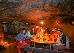 Tours dans les grottes en Suisse