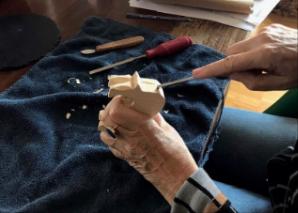 Sculpture de vaches en bois