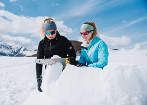 Construire des iglous sur l'Engstligenalp