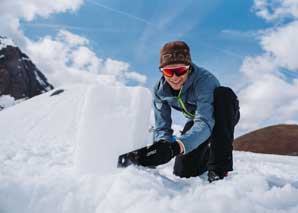 Construire des iglous sur l'Engstligenalp