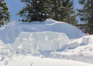 Construction d'igloo dans le pays d'Appenzell