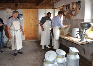 Cheeses and wild herb hunting in Flumserberg