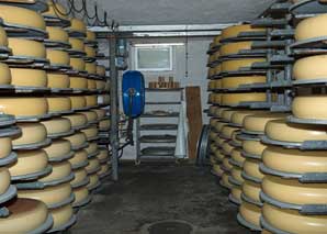 Visite guidée d'une fromagerie dans l'Emmental avec apéritif