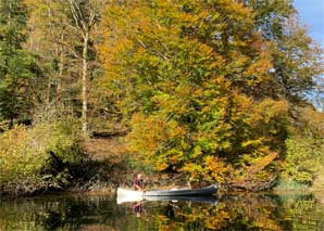 Hiking and canoeing in the Doubs Regional Park