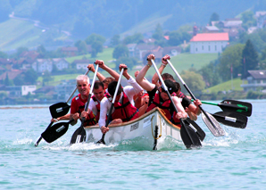 Paddling in a team