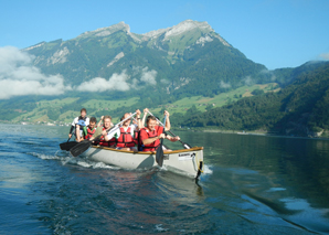 Paddling in a team