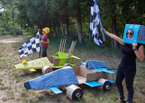 Construire une voiture en carton