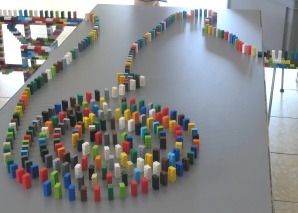 Jouer aux Legos en équipes avec apéro