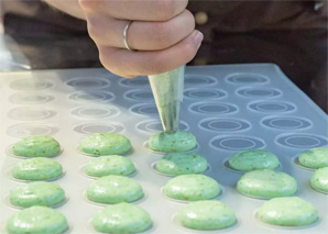 Bake your own macarons