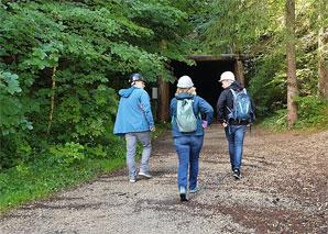 Mauler sparkling wine and asphlat mines in Val-de-Travers