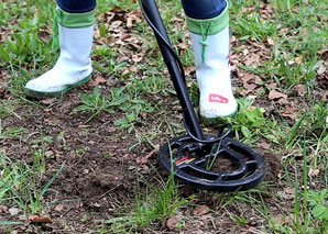 Chasse au trésor avec détecteur de métaux